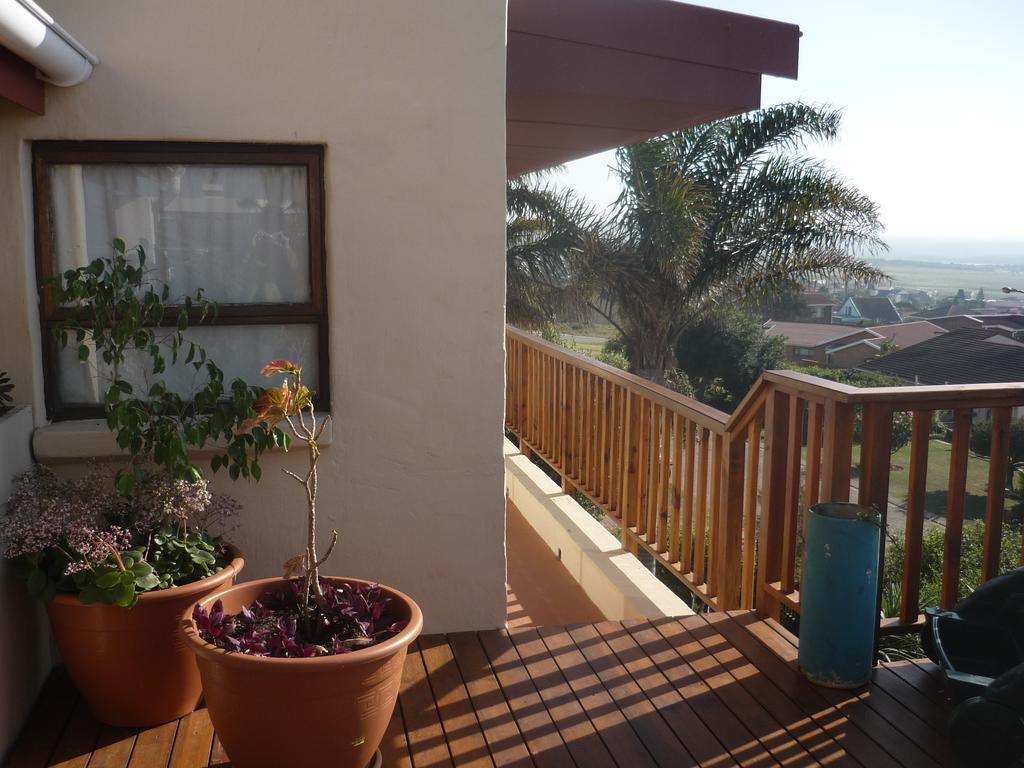 A1 Kynaston Self Catering Or Bed And Breakfast Jeffreys Bay Exteriér fotografie