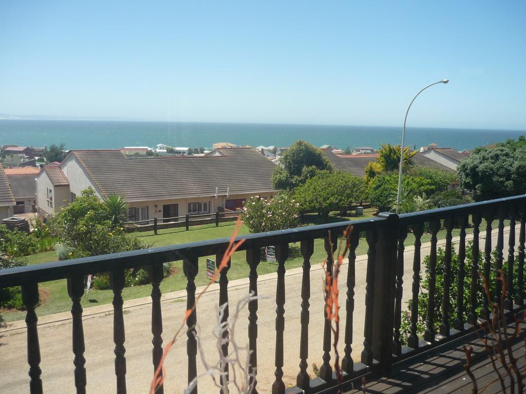 A1 Kynaston Self Catering Or Bed And Breakfast Jeffreys Bay Exteriér fotografie