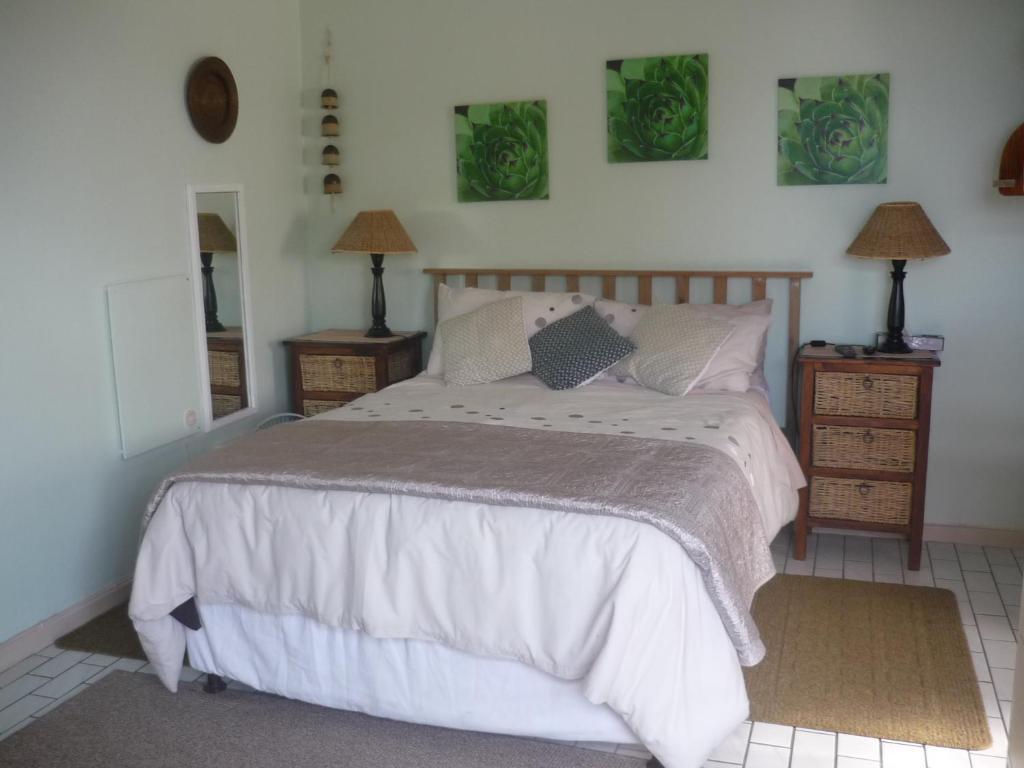 A1 Kynaston Self Catering Or Bed And Breakfast Jeffreys Bay Exteriér fotografie