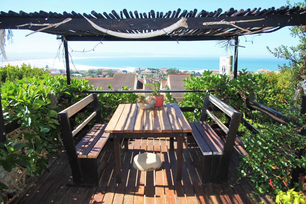 A1 Kynaston Self Catering Or Bed And Breakfast Jeffreys Bay Exteriér fotografie