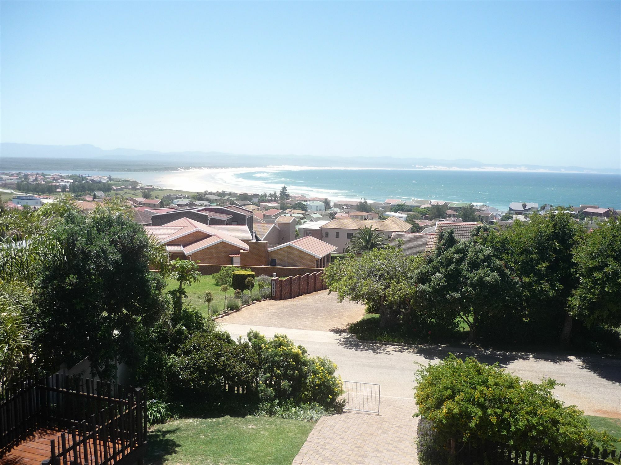 A1 Kynaston Self Catering Or Bed And Breakfast Jeffreys Bay Exteriér fotografie