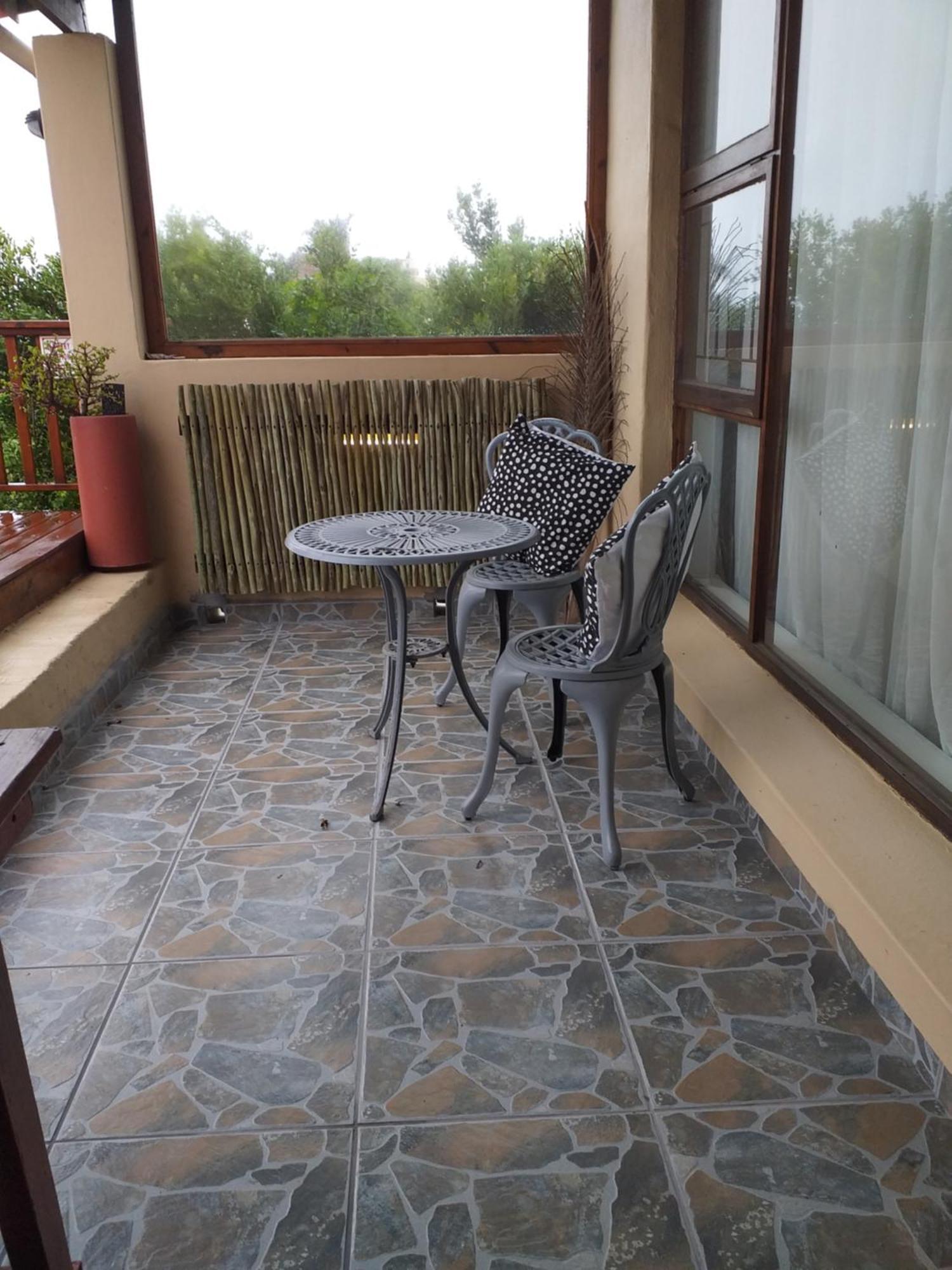 A1 Kynaston Self Catering Or Bed And Breakfast Jeffreys Bay Exteriér fotografie